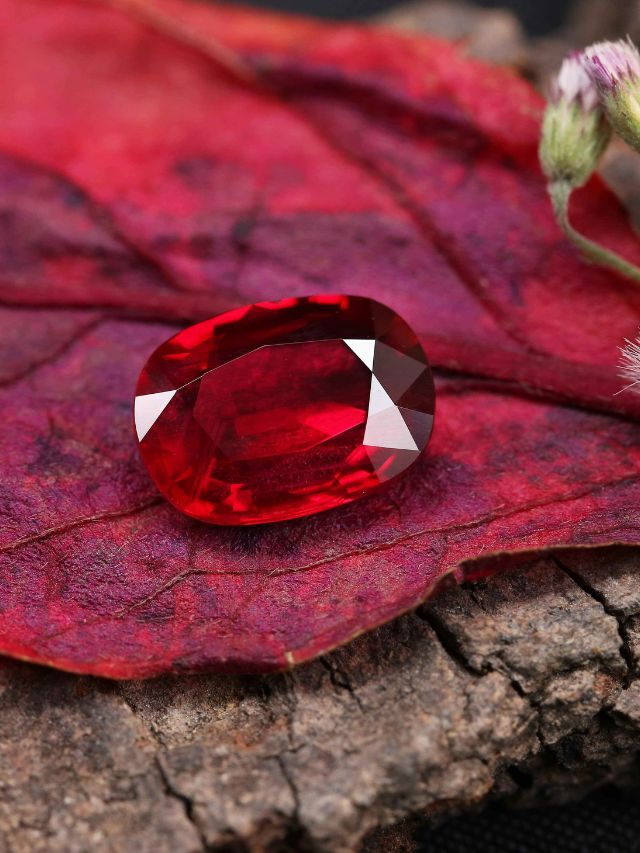 Cancer Birthstone Exposed – Learn the Secret Powers of This Gem