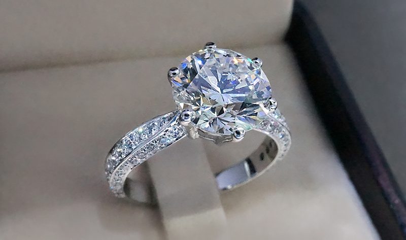 Tension Settings Are The Engagement Ring Trend You Should Avoid At All  Costs - Here's Why