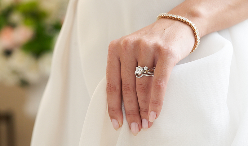 How to Wear Your Wedding Ring Set A Guide to Stacking
